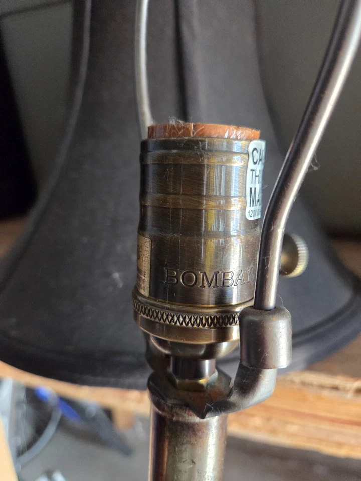 Lámparas de mesa Bombay Company plata pluma acanto gota cristal 33 pulgadas Foto 3 de 4