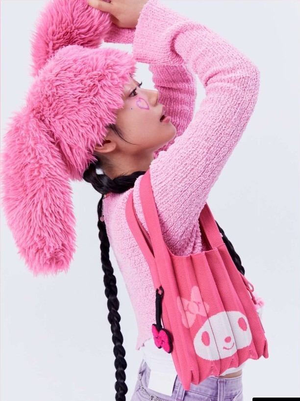 JOSEPH & STACEY] Lucky Pleats Knit S My Melody Pink Punch