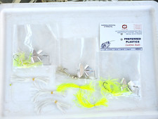 BUZZBAIT Lot - Blade silver - Color White / Chart with skirt s- 3 LOT Qty