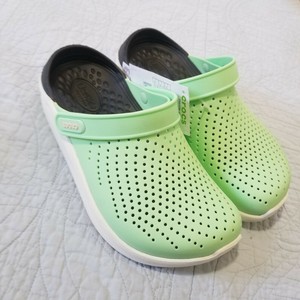 fleece lined camo crocs mens