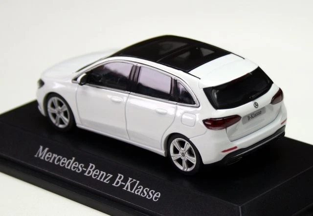 Mercedes B-Klasse W247 Bj. 2018-2022, Bianco Polare, Mercedes-Werbemodell Im M. - Immagine 2 di 4