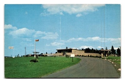 Vintage South Eastern New Brunswick Lutes Mountain Tourist Bureau Postcard