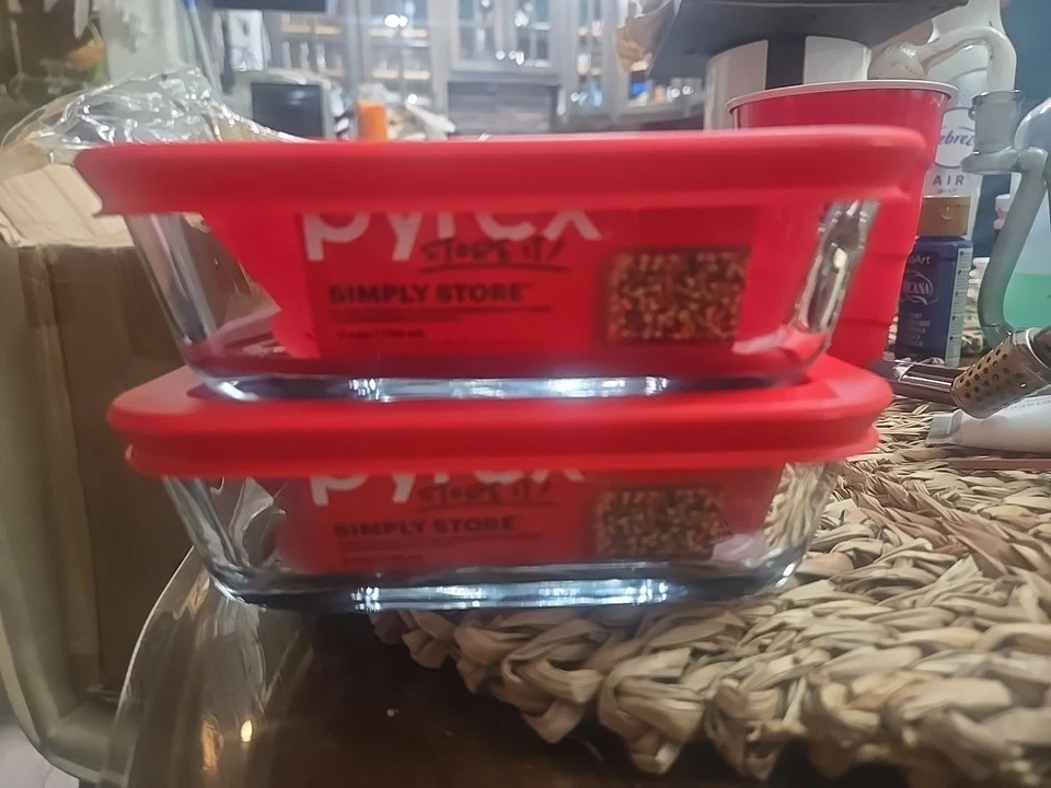 Pyrex 7210 H Rectangular 3 cups Baking Storage Red Lids Made In USA - Image 4 of 4