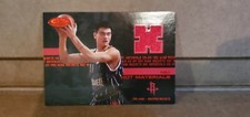 2003-04 Yao Ming NBA Hoops Red Hot Materials Jersey Patch 38/50 Rockets