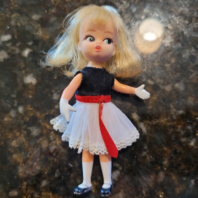 Vintage 1965 Dolly Darlings Tea Time Party Doll 4  Hasbro Hong Kong