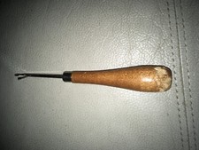 Latch Hook Wooden Craft Weaving Rug Making Hooking Tool Bent Hooks Needle