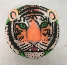 1998 WPF Toys and Games Freaky Flying Tiger Disc Frisbee Tiger Gliding Toy