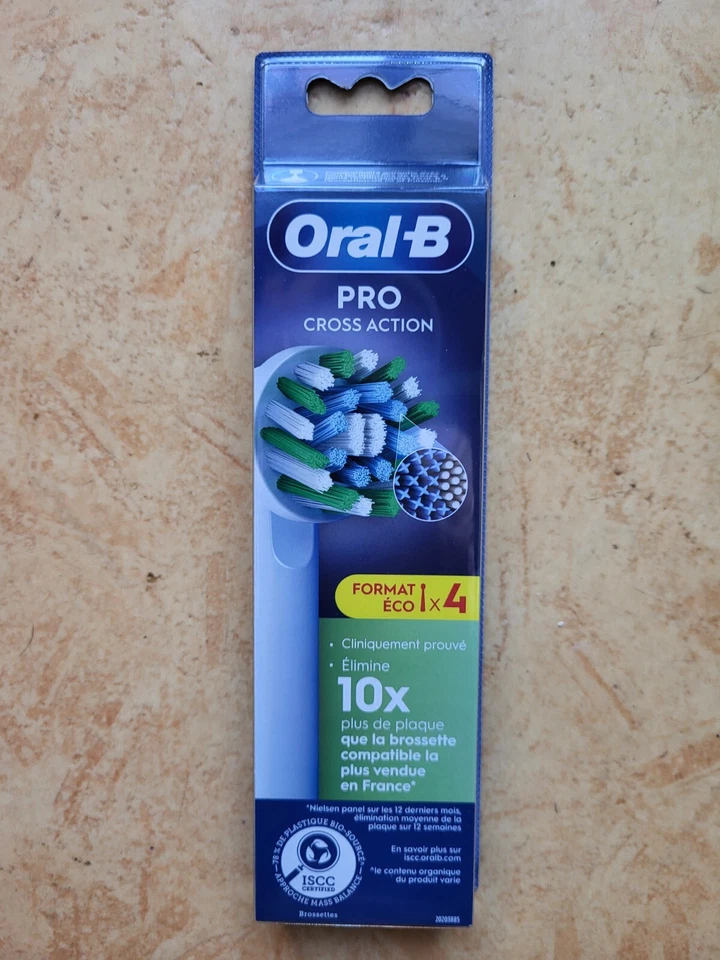Kit de 4 brossettes de rechange ORAL-B PRO CROSS ACTION