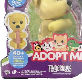Fingerlings Adopt Me DOG Interactive Pet &ndash; 40+ Sounds & Reactions NEW