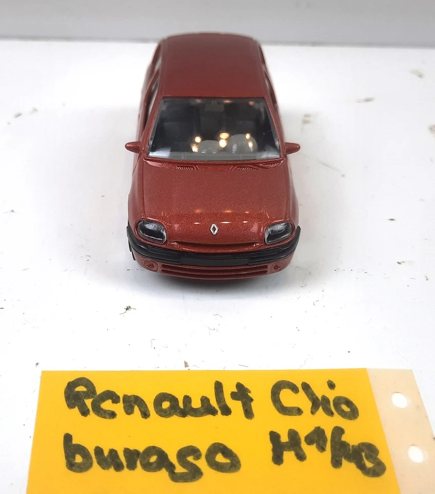 Modellauto Renault Clio von Firma burago 1/43 - Bild 3 von 4