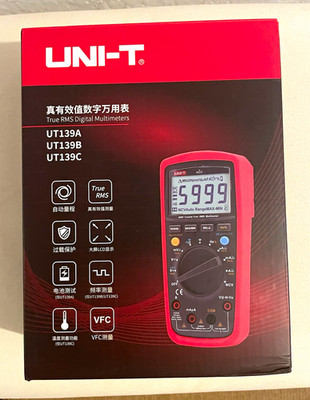 UNI-T UT139C Digitalmultimeter True RMS 6000 Counts CAT III 600V NCV Set