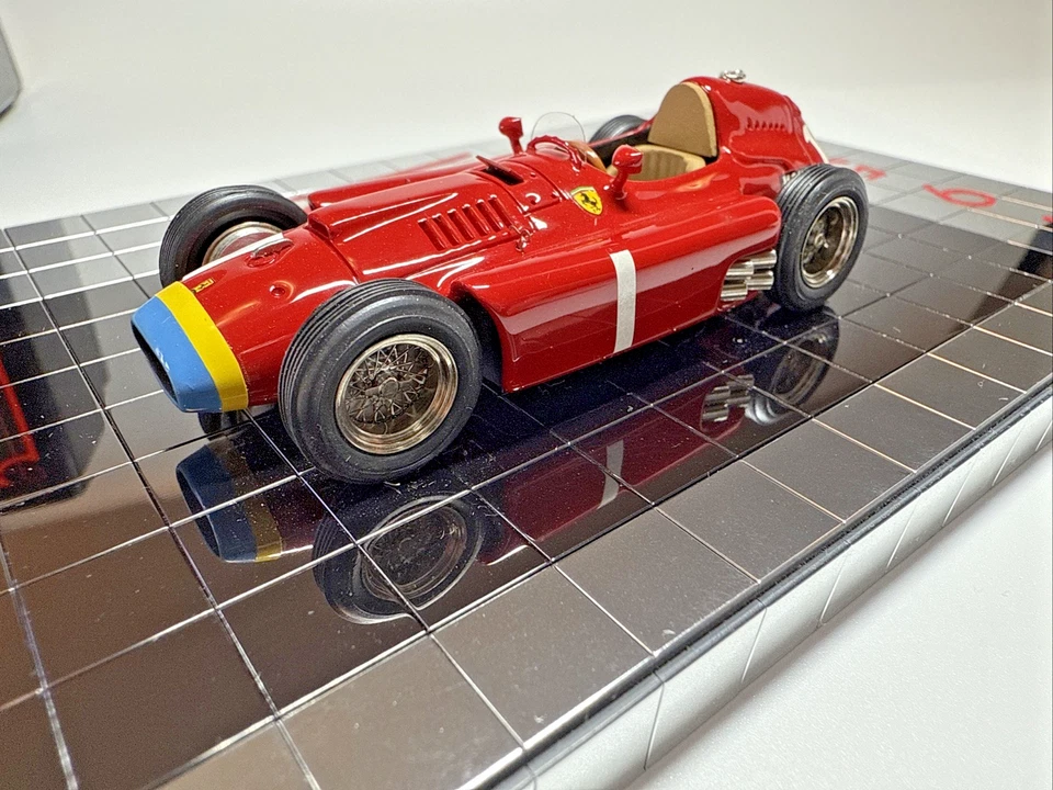 Ferrari D50 1956 1:43 - Miniatures du Chateau Heco 167/200 - como BBR,... Foto 4 de 4