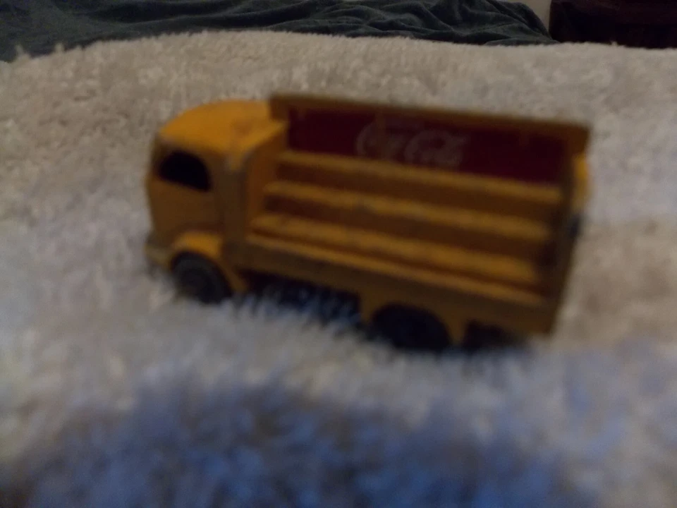 Caja de cerillas Lesney vintage n.º Camión de reparto 37 Karrier Bantam Coca-Cola de 2 toneladas Foto 3 de 4