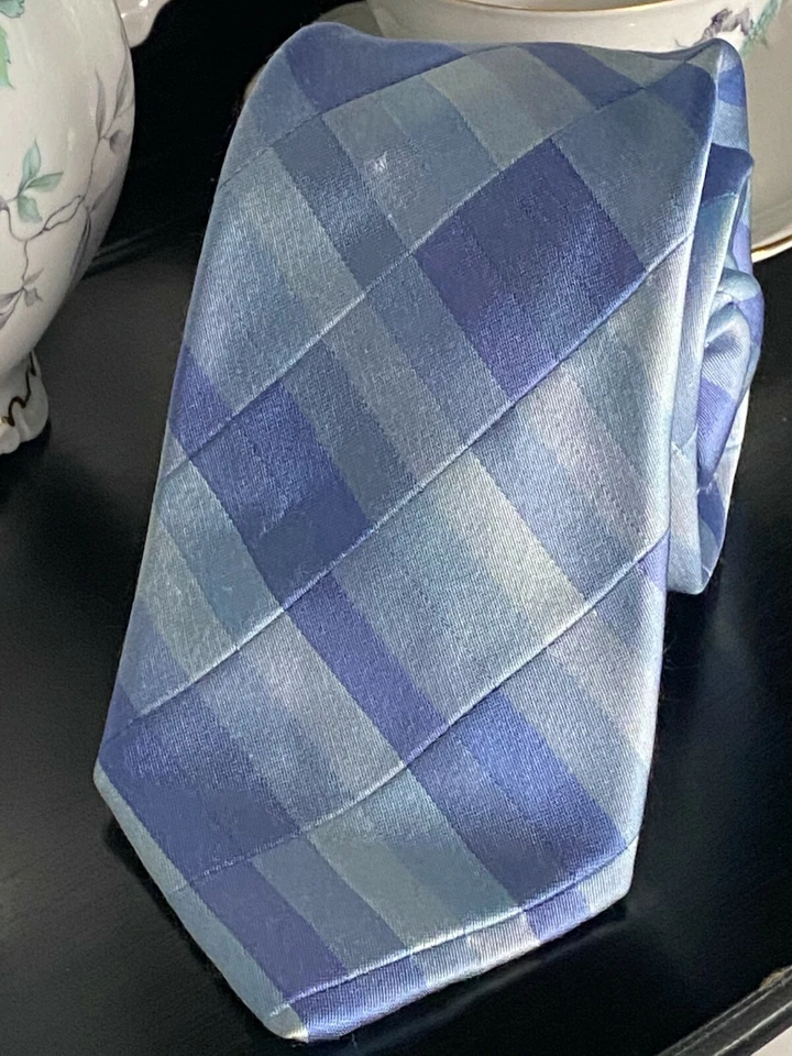 DUCHAMP LONDRES INGLATERRA AZUL GEOMÉTRICO SEDA GUAPO CORBATA CUELLO Foto 3 de 4