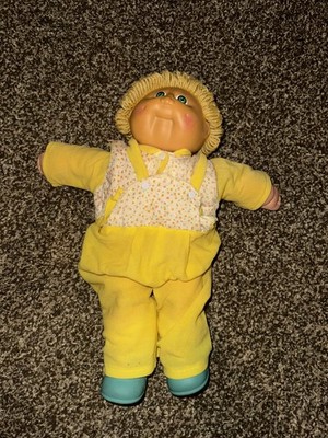 1978-1982 CABBAGE PATCH KID DOLL Xavier Roberts Signature On Bottom Rare Vintage