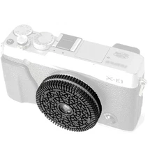 Focus Free 30mm F10 Pancake Body Cap Lens for Fujifilm X Street Photography