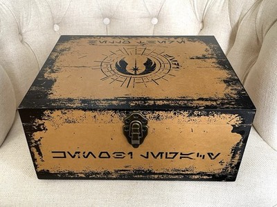 2022 Exclusive D23 Obi Wan Kenobi Legacy Lightsaber Set LE 3000 Not Sealed