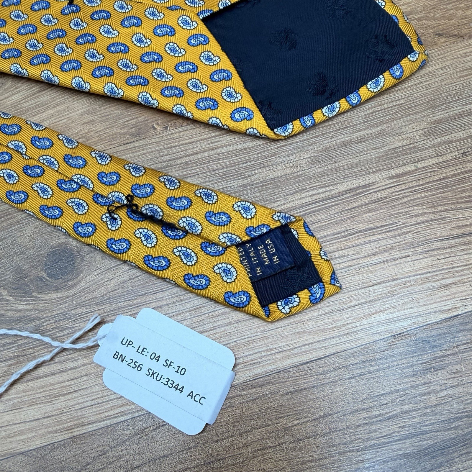 Brooks Brothers  Makers 100% Silk Tie Necktie Yellow Blue Paisley 54" x 3.5" thumbnail 4