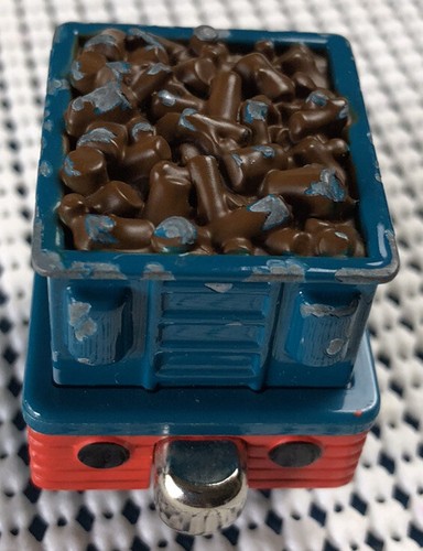 FERDINAND’S TENDER THOMAS & FRIENDS TAKE N PLAY BLUE TOY TRAIN CAR FERDINAND - Picture 3 of 4