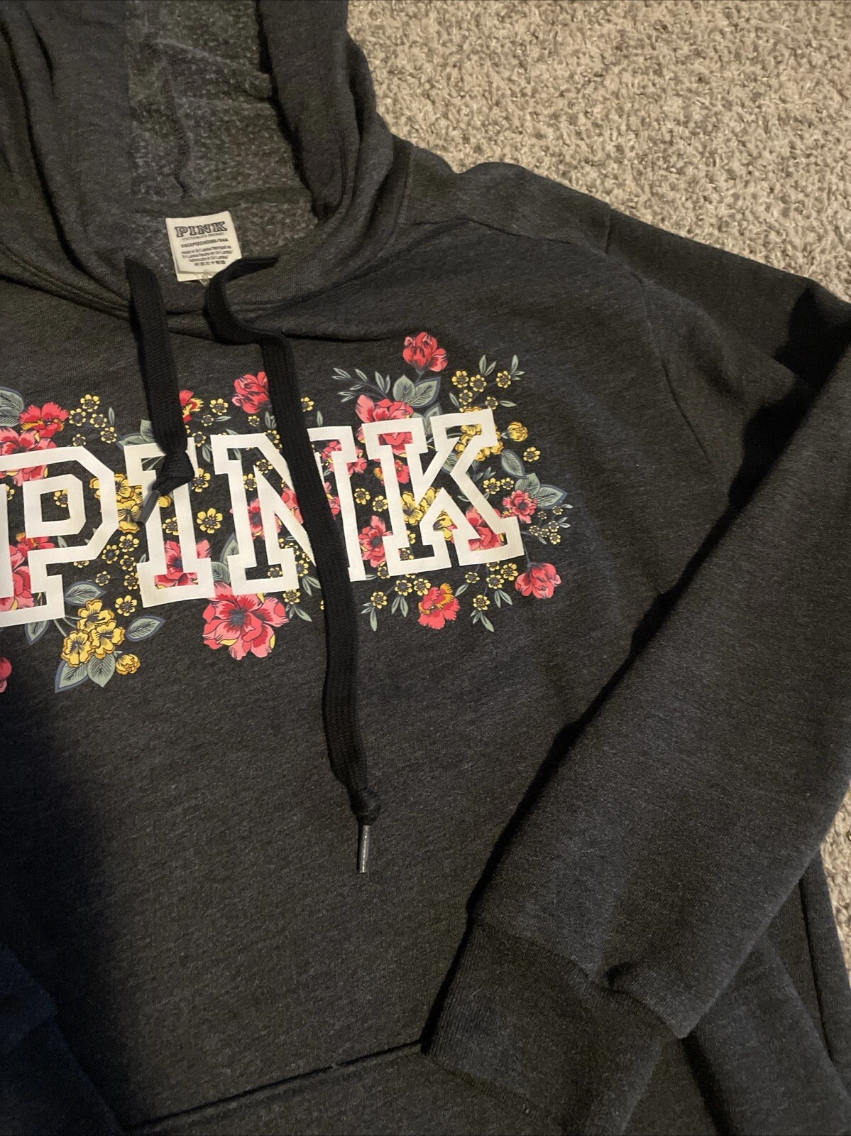 UNDERCOVER Felpa con cappuccio Victoria Secret XS rosa floreale pullover felpa usata in ottime condizioni grigio scuro donna A5