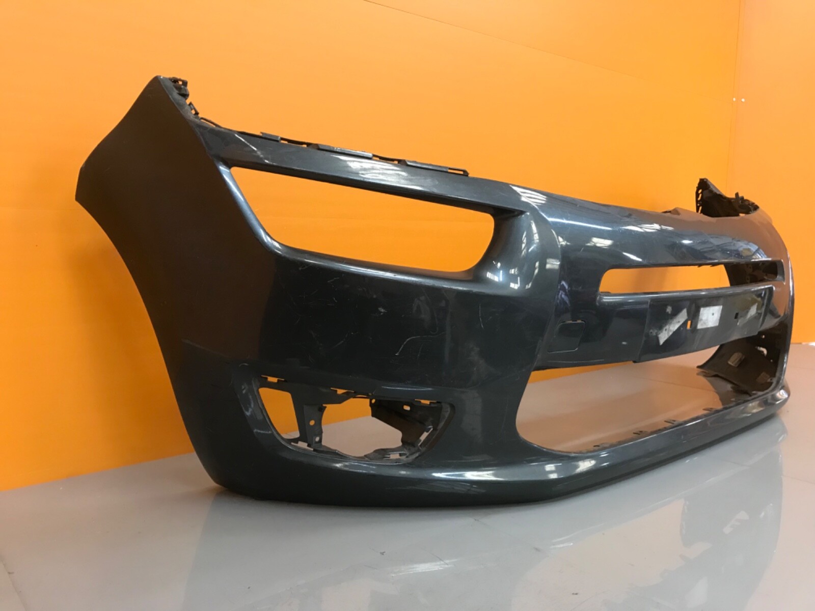 +Citroen c4 Picasso 2014-17 genuine front bumper each - Image 3