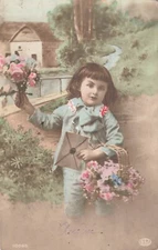 CP CHILD LETTER BASKET FLOWERS - 95494