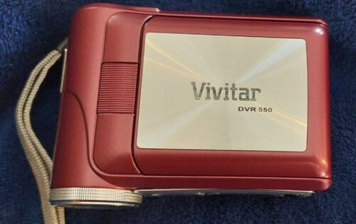 Vivitar DVR 550 Digital Video Camera Camcorder 5.2 Mega Pixel with black case - Afbeelding 1 van 6