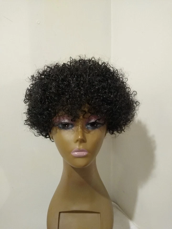 Peluca mezcla cabello humano húmeda y ondulada Foto 4 de 4