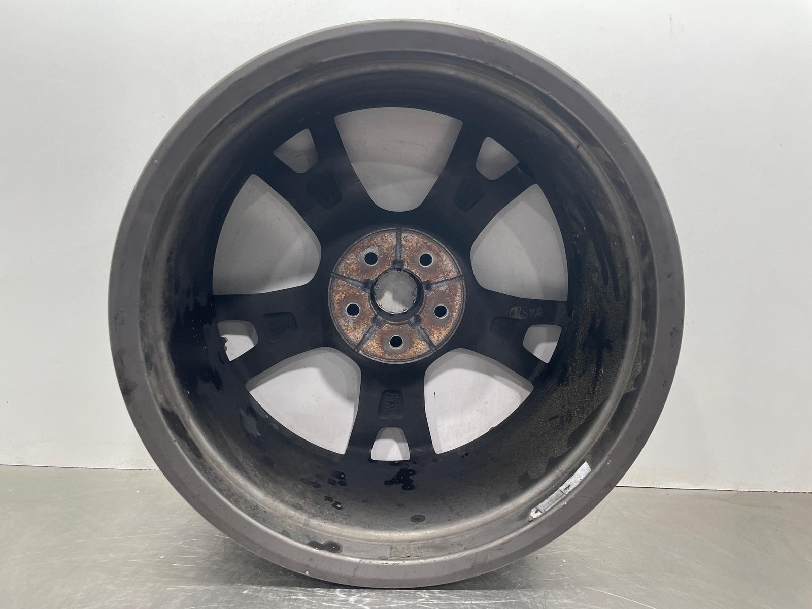 2017 Maserati Levante Wheel Rim 20''x9'' Alloy 5 Spoke *SCUFFED* OEM 670044701