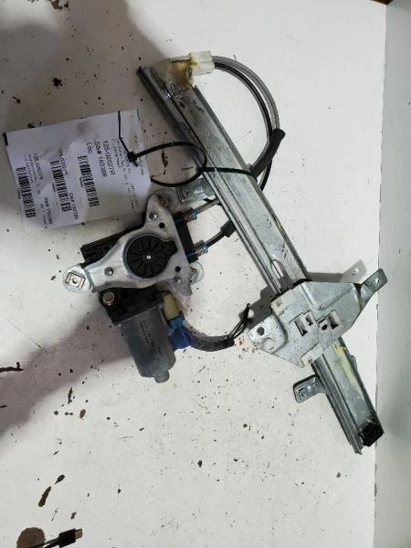 Regulador de ventana delantera derecha 1997-2005, Buick Century, Psngr, 3,1 L, N.º de parte: 10334396 Foto 4 de 4