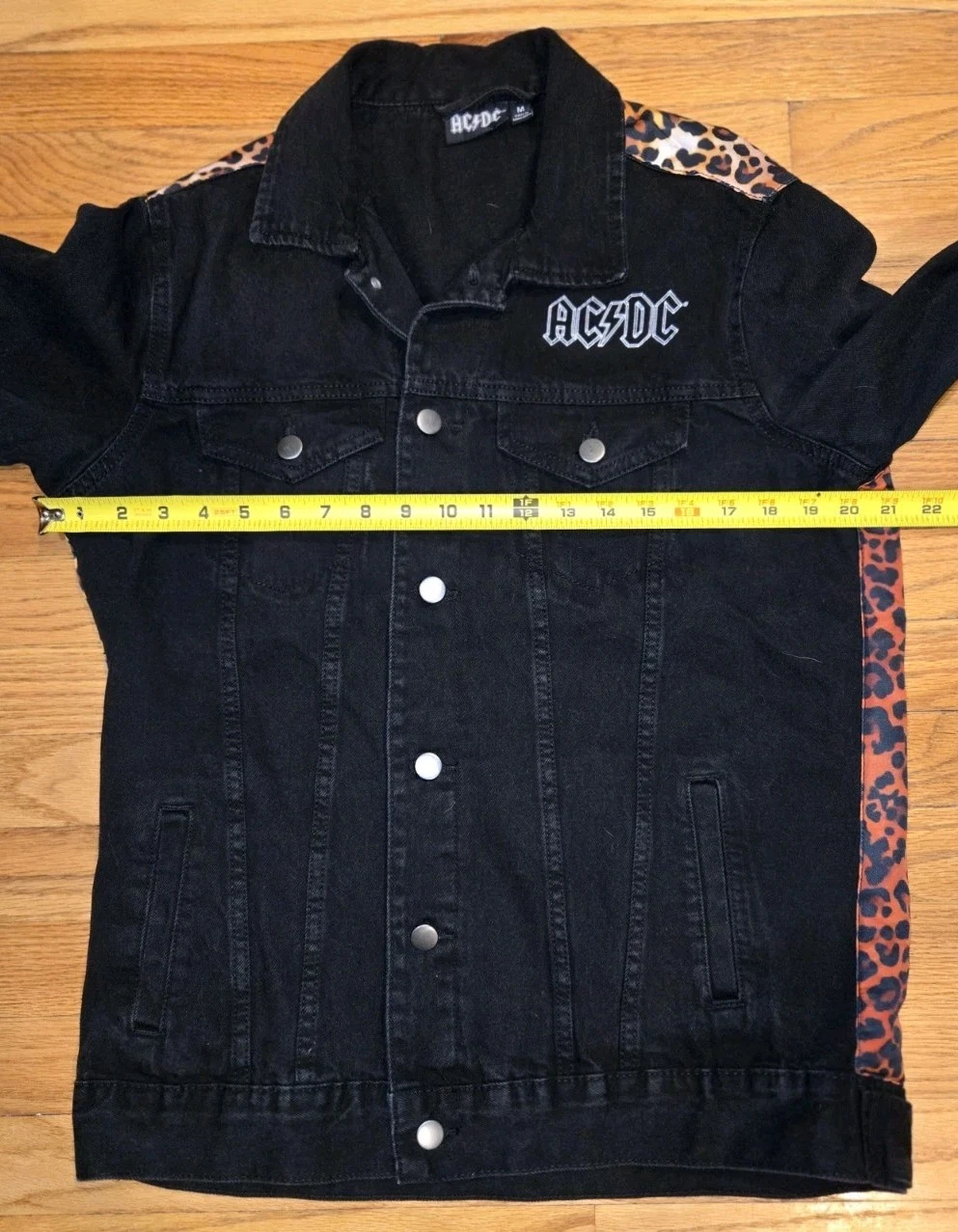 AC/DC Black Denim Leopard Print Album Titles Trucker Jacket Medium - product detail image 6