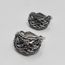 Vintage Silver toned weaved solid hoops clip on Earrings Excellent condition 