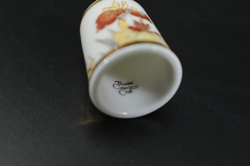 Chokin Japan Kiyomasa THIMBLE Iris Butterfly Collectors Club Sewing Collectible - Picture 8 of 8