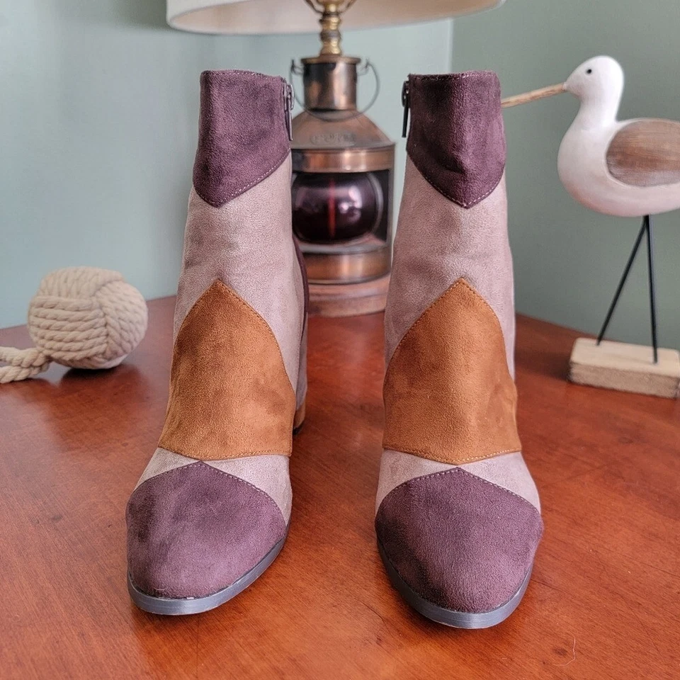 NWOT N.Y.L.A. Shoes Women's Olygpatch Color Block Booties in Tan Multi Size 7 - Image 2 of 4