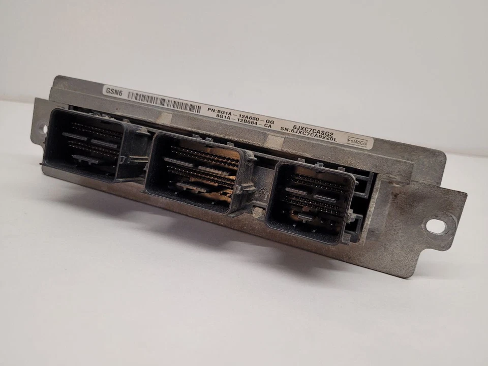 Módulo de control electrónico ECM motor Ford Taurus 2011-2012  Foto 2 de 4