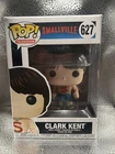 Funko Pop! Television: Smallville – Clark Kent #627 * VAULTED NIB *
