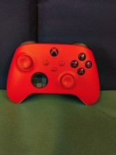 Microsoft Xbox Series x/S Wireless Controller Pulse Red  Rechargeable Batteries