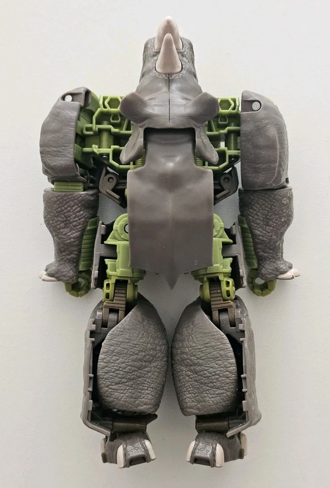 Loose lot of 4 Transformers Kingdom Beast Wars Cheetor Rhinox Airazor Cheetor - Image 3 of 4