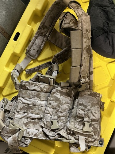 eagle industries AOR1 multipurpose chest rig DEVGRU. Barely Used, Rare ...
