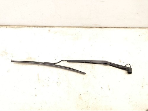 Wiper Arm Chevrolet CORVETTE Convertible 2016 Left Front - Picture 2 of 8