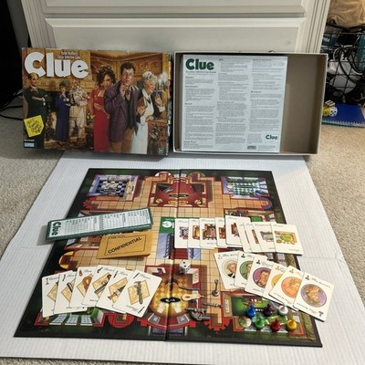 Vintage 1998 Clue: Classic Detective Game - Parker Brothers COMPLETE CIB