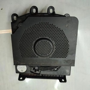 BMW 5 Touring E61 Subwoofer 6919354 2.00 Diesel 130kw 2008 25733033