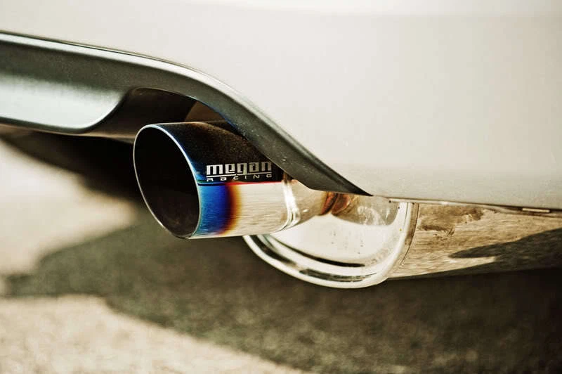 MEGAN M-VO 3.5" Titanium Blue Burn Tip Oval Exhaust Muffler 2.5" inlet - Image 2 of 2
