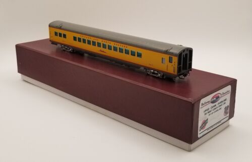Railway Classics Chicago & Northwestern (CNW 56-Seat Coach #3417 UP Paint - Ajin - Picture 1 of 14