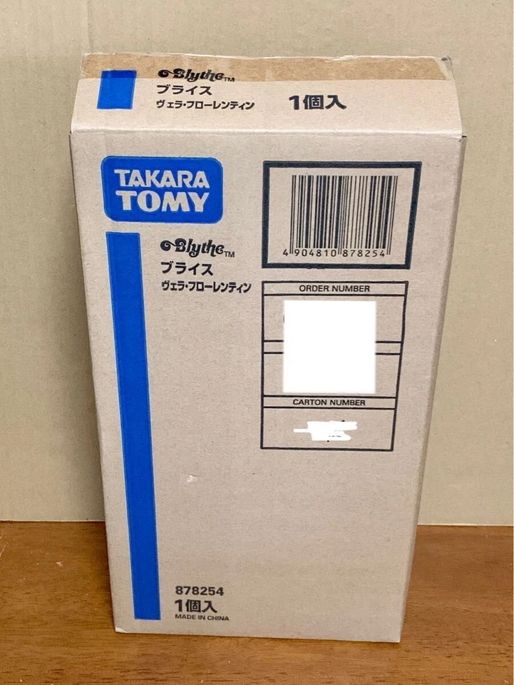 Neo Blythe «Вера Флорентийская» МАГАЗИННАЯ ограниченная серия модная кукла 2017 НОВАЯ TAKARA TOMY - Изображение 3 из 3