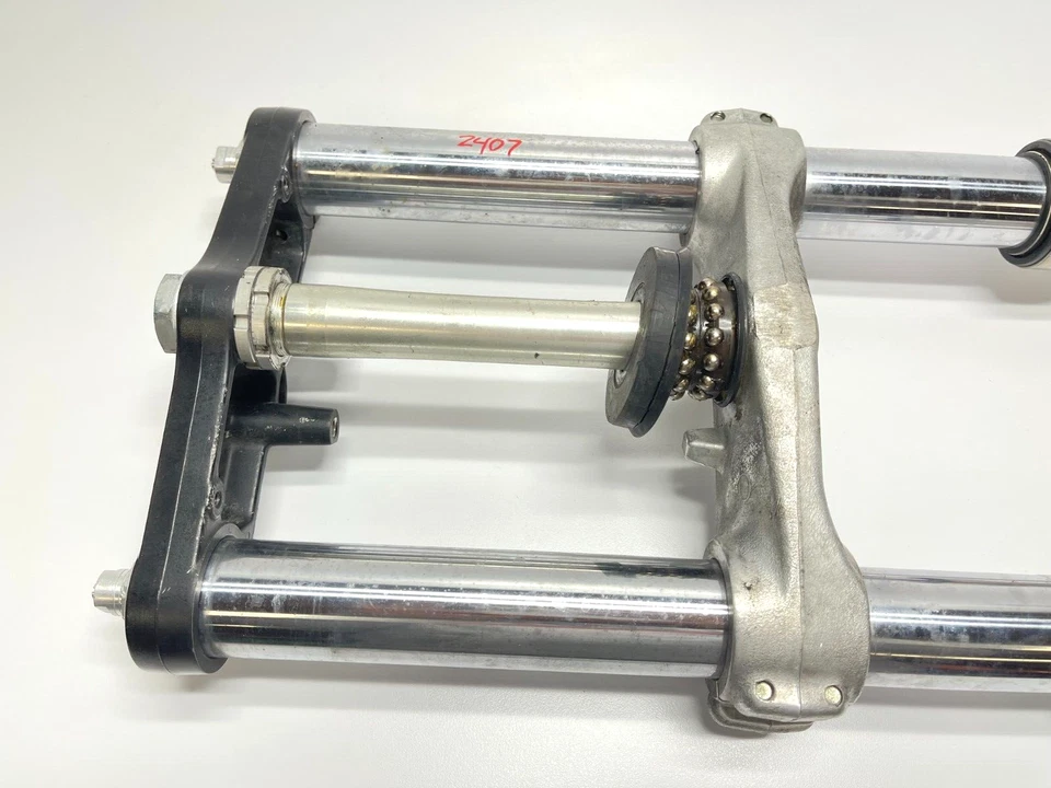 Amortiguador de rueda de tubo de amortiguador de horquilla delantera 1997-2000 Suzuki GSXR600 SRAD GSXR 600 Foto 2 de 4