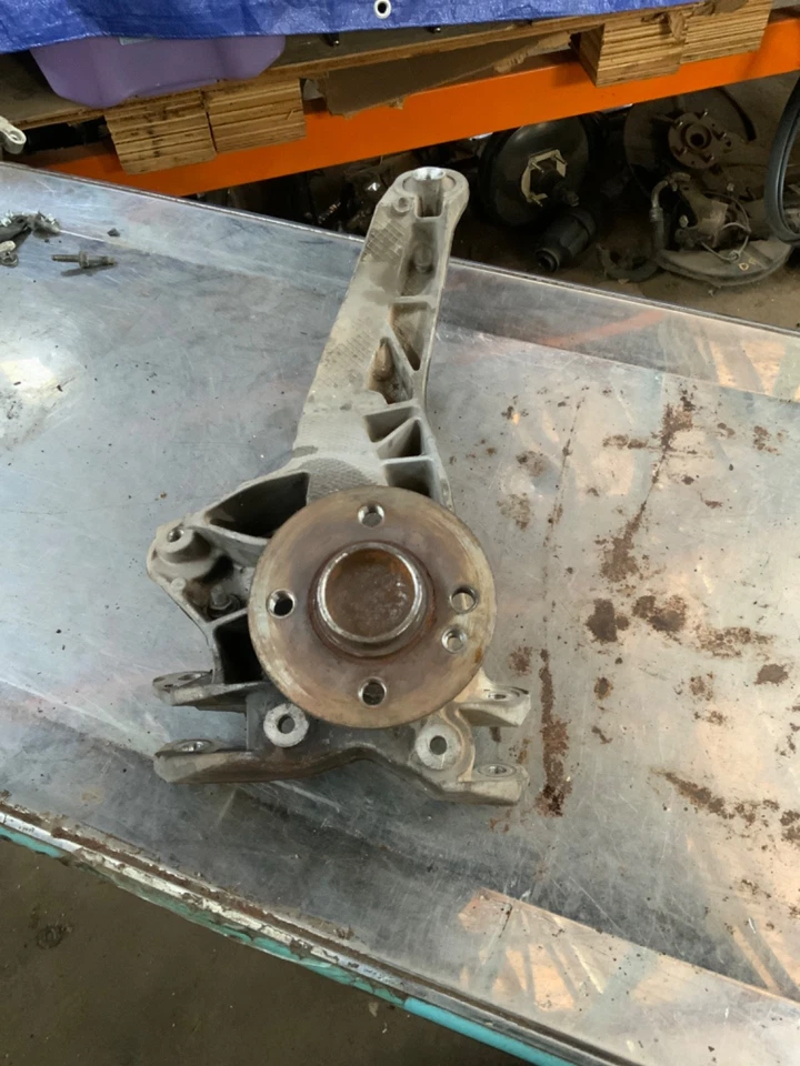 07-15 Mini Cooper S Husillo trasero izquierdo nudillo buje cojinete OEM Foto 2 de 4