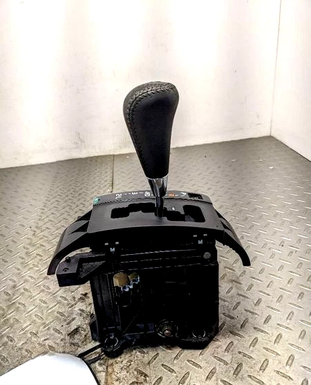 2005-2015 Toyota Tacoma Automatic Floor Gear Shift Assembly OEM 1 Month Warranty Foto 2 de 4