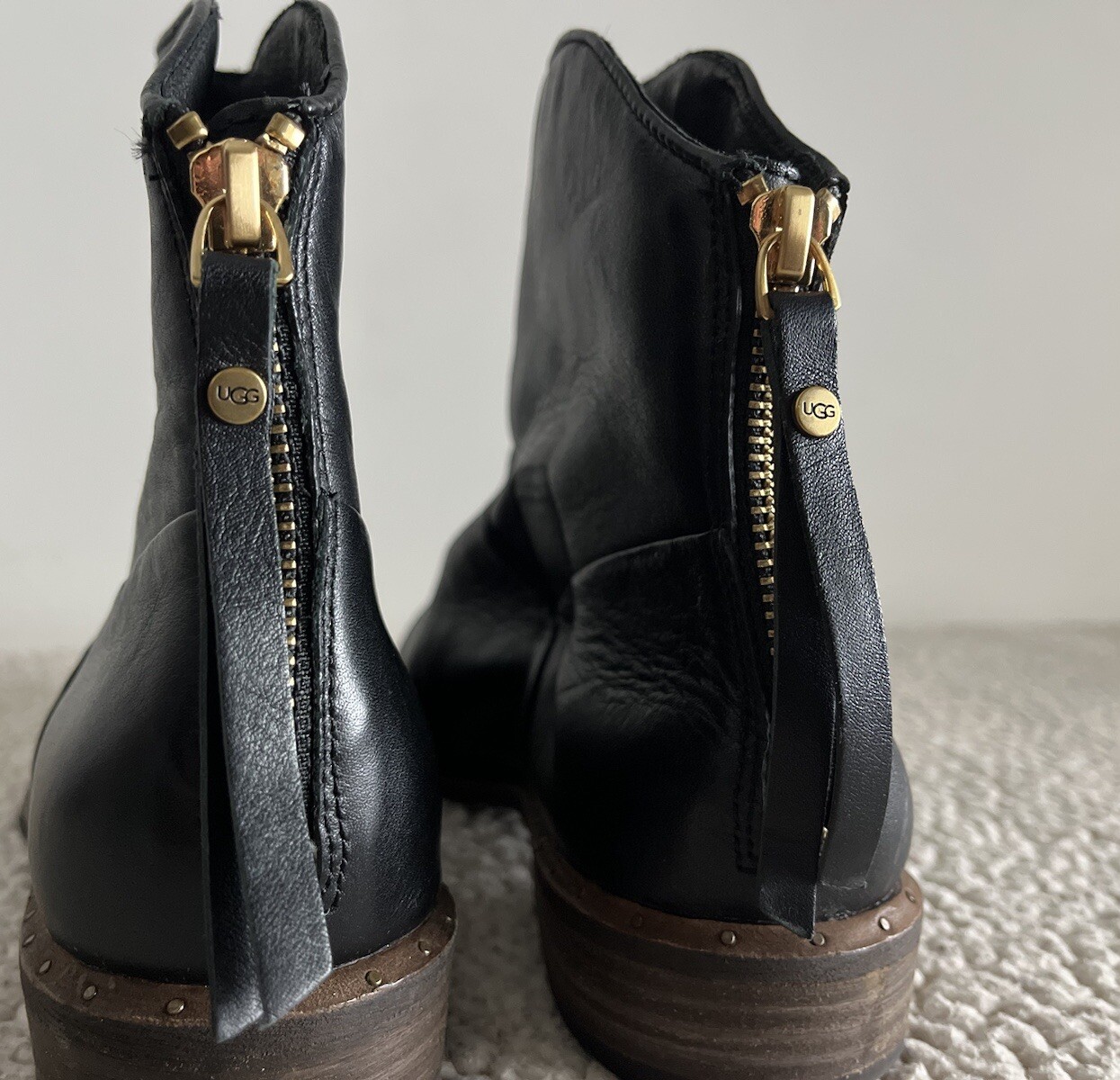 UGG Australia Bruno Black Leather Ankle Boots - U.K 6.5 U.S 8 E.U 39 - RRP £189 image 10