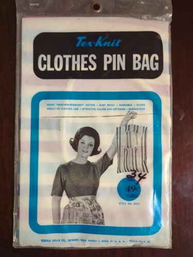 NOS Vintage 1963 Tex-Knit Clothes Pin Bag Purple Blue White Stripes with Hanger - Picture 1 of 2